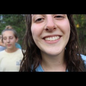 Meet your Posher, Kayla